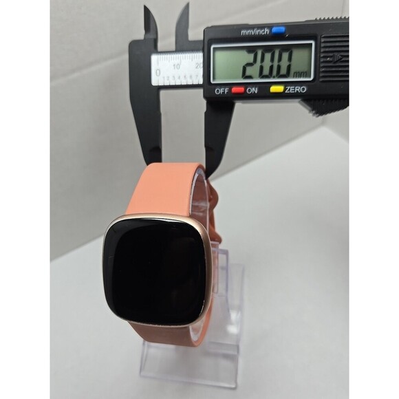 Fitbit Versa 4 GPS Smartwatch Charger Heart Rate NFC Google Wallet Sleep Tracker - Picture 7 of 16